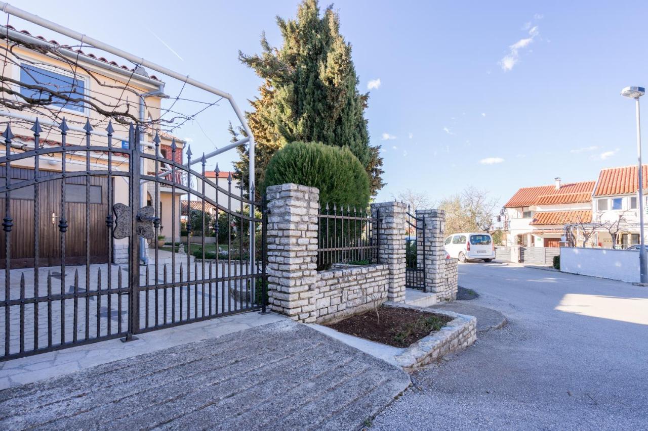 Apartment Steblaj Pula Exteriér fotografie