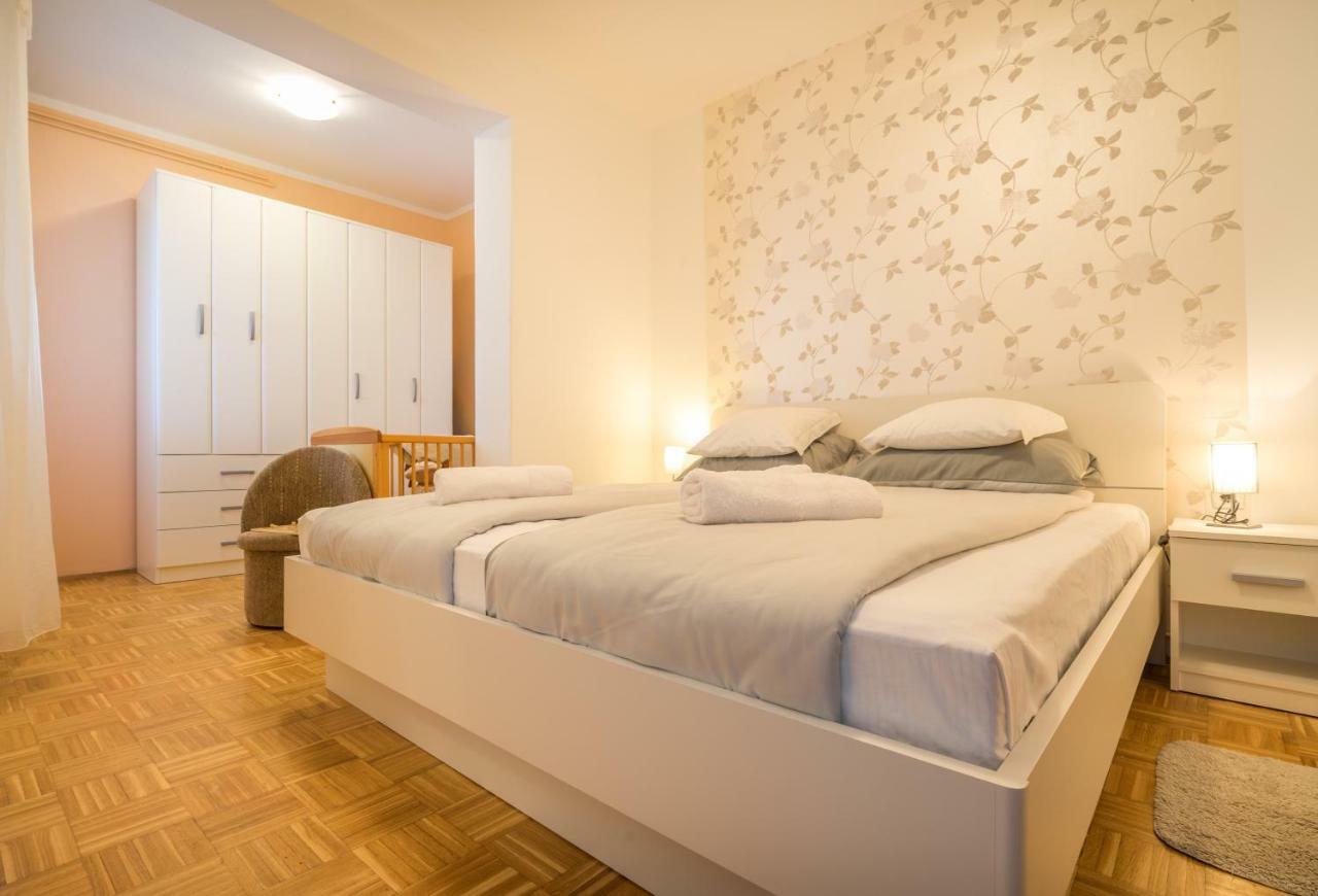 Apartment Steblaj Pula Exteriér fotografie